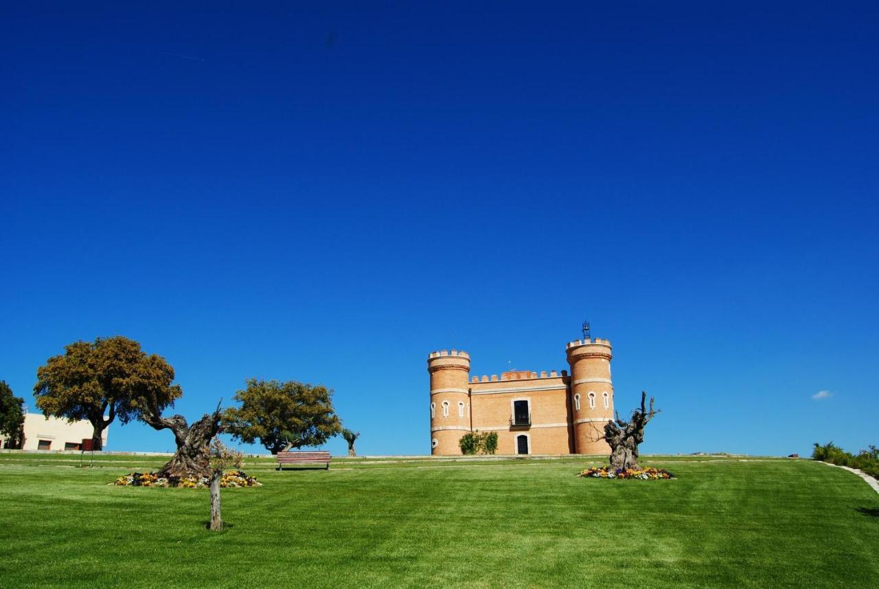 Castillo De Monte La Reina Posada Real & Bodega Toro Exterior foto